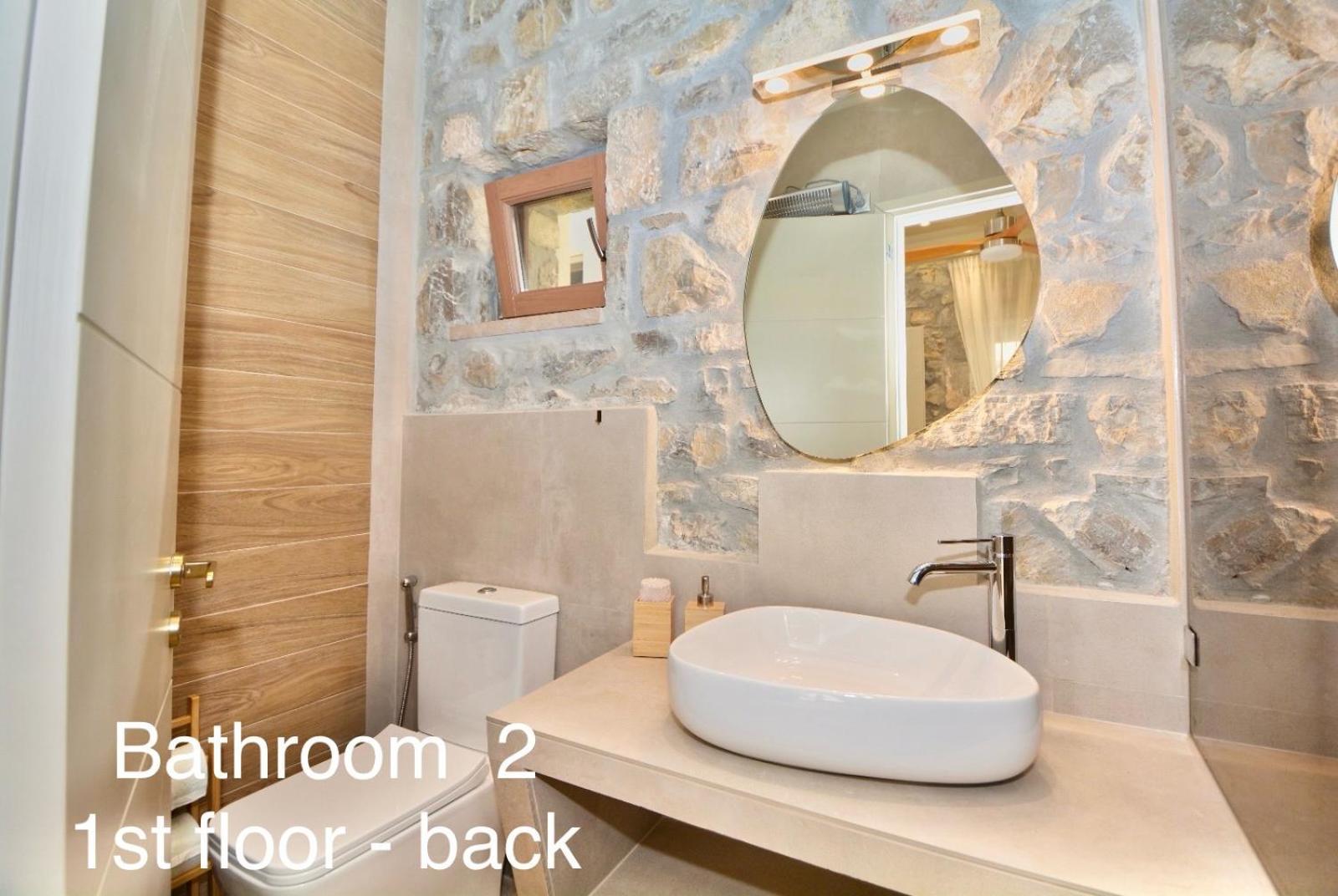 Villasonboard Rock Villa 3 Bed, 3 Bath, Jacuzzi, Seaside Ermioni Exteriör bild